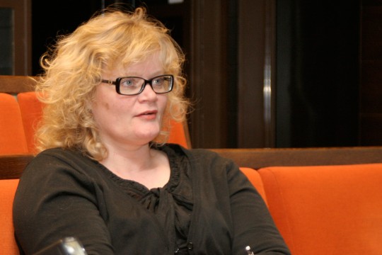 Minister Katrin Sjögren